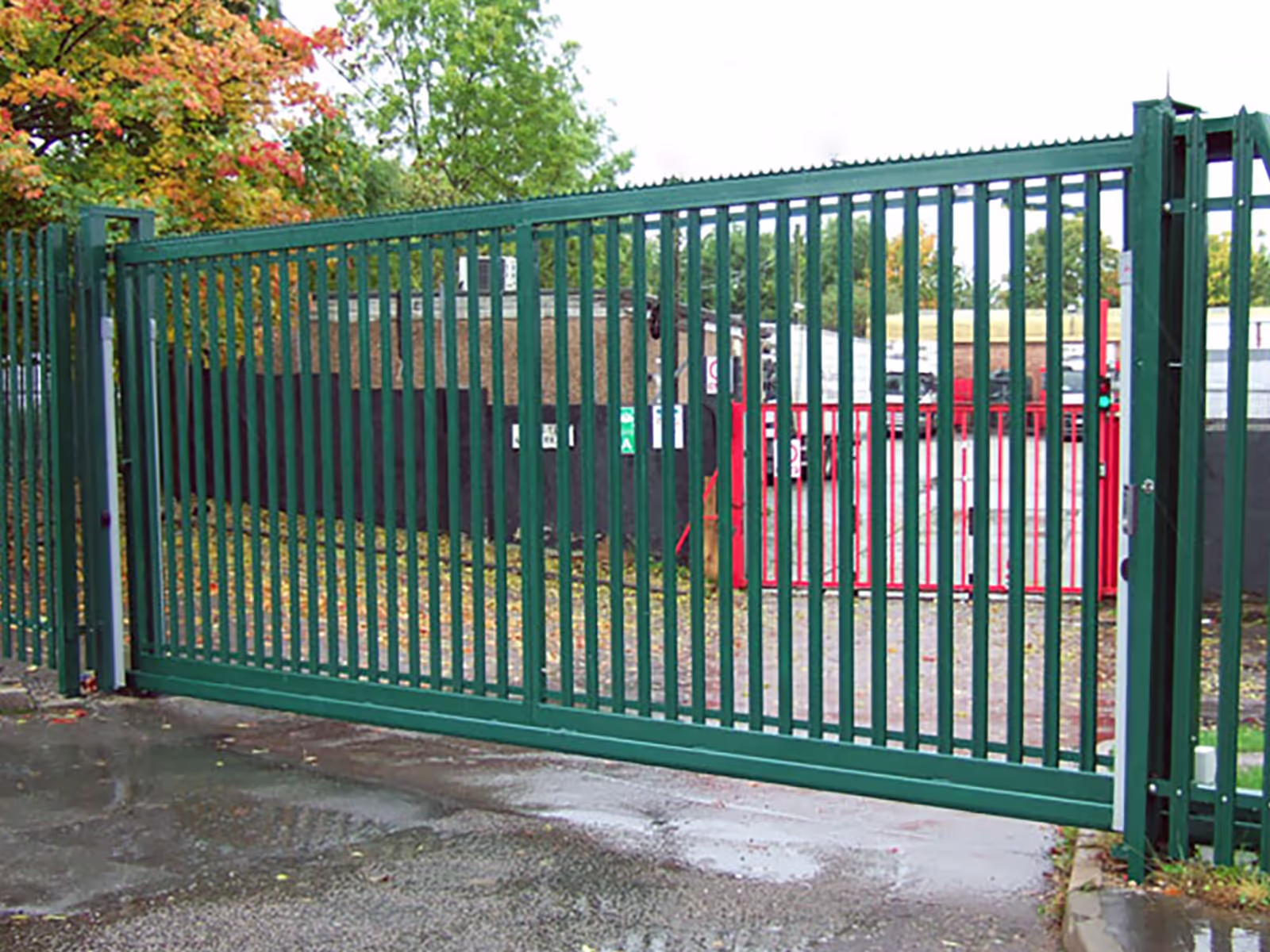 Powder coated Commercial gate